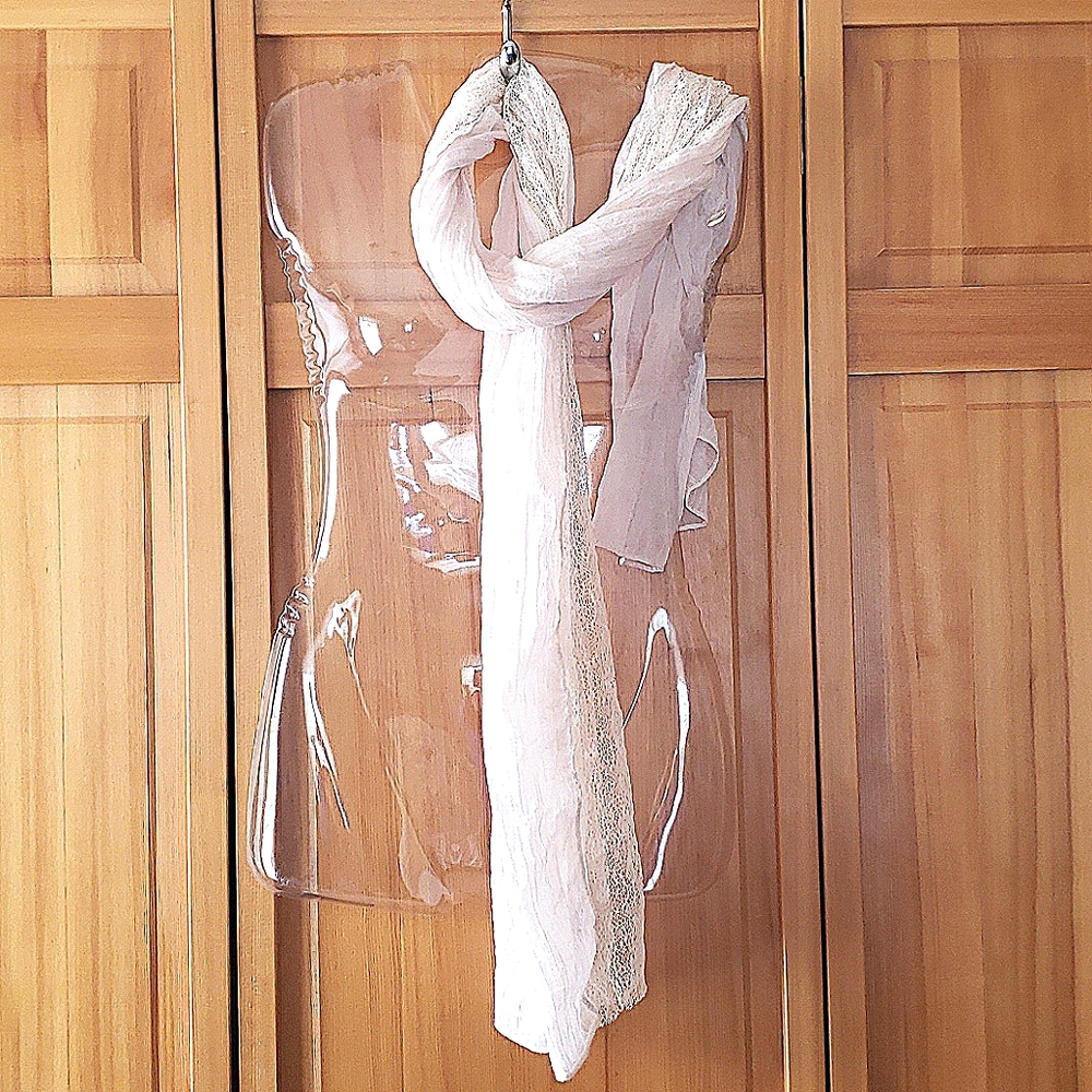NWT David & Young scarf